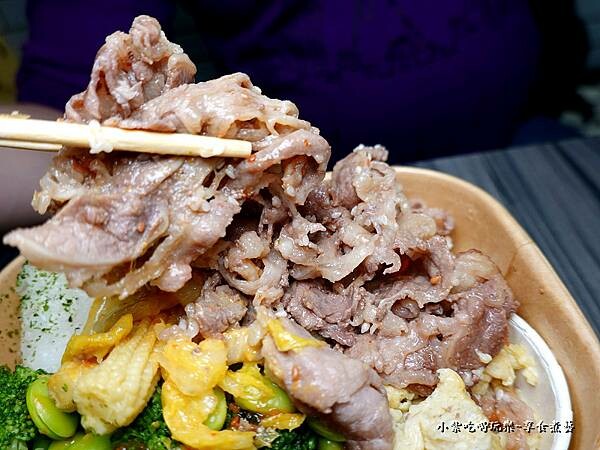 厭世烤雪花牛飯飯-厭世夯肉博館店 (5).jpg