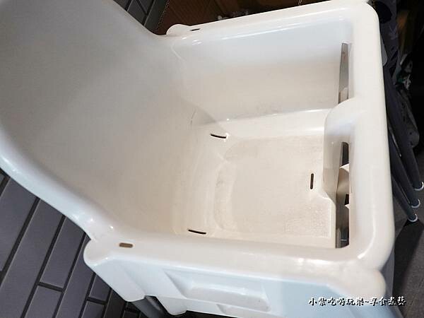 兒童餐椅-厭世夯肉博館店.jpg