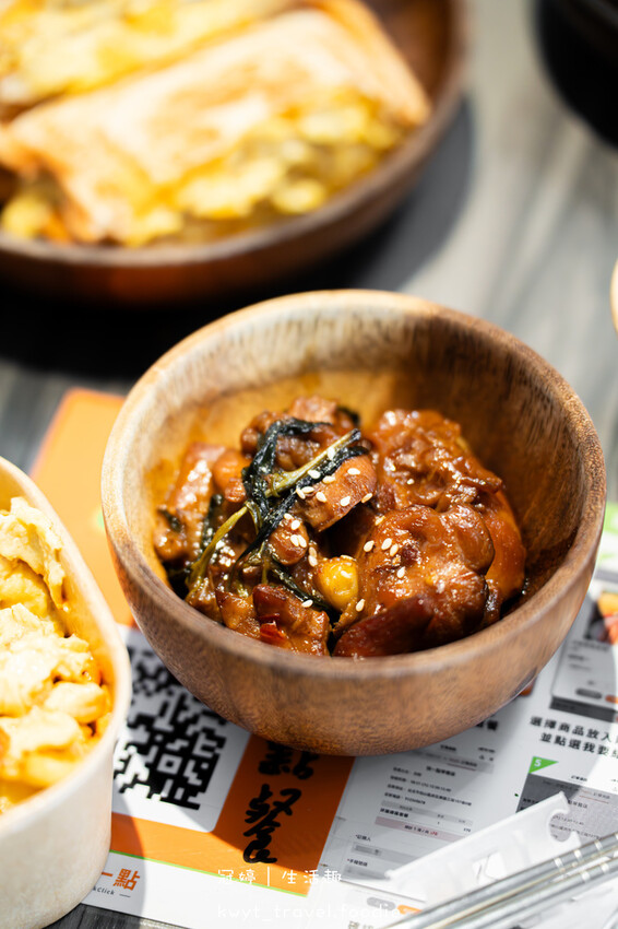 台中西區早午餐_厭世夯肉總部,肉肉控超愛的爆肉系健康餐盒,搭