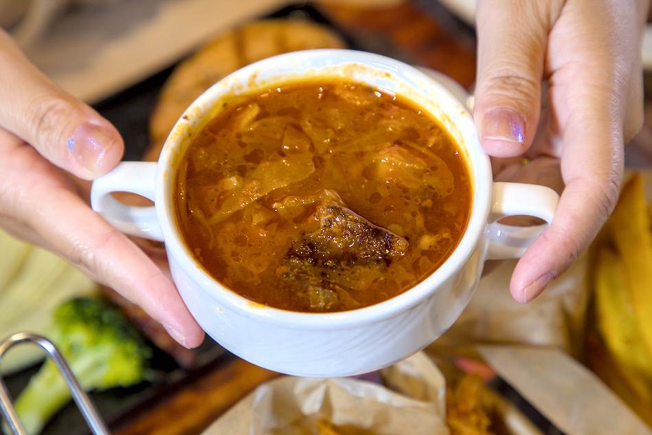 台北市大安區高雄夢時代瀧厚熟成牛排|菲力牛排限時第二件半價,熟成牛排控快衝!