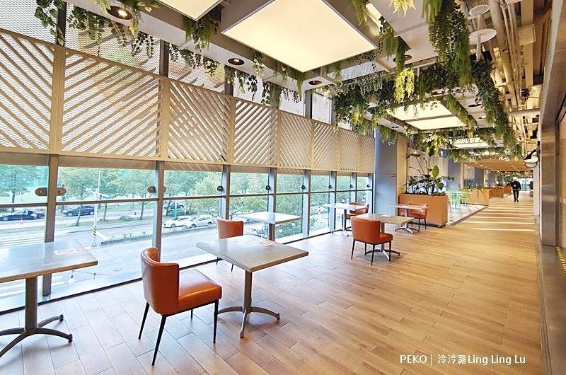 泠泠露.Ling Ling Lu.劉震川.大直美食.ATT e Life.大直飲料.廖家生炒花枝.大直韓式炸雞.泠泠露菜單.