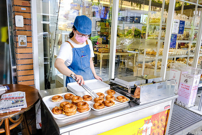 馥漫麵包花園,柑願為檸母親節蛋糕,馨香酸甜呵護大小女孩,馬卡萌軟綿鹹甜很涮嘴!