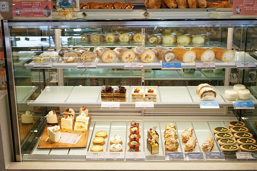 2023父親節蛋糕新選擇！！一次給你6種經典口味搭上趣味小卡，絕對驚豔！！保證滿足爸爸的挑剔味蕾！