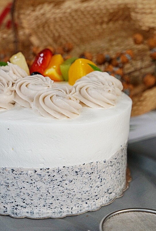 2023父親節蛋糕新選擇！！一次給你6種經典口味搭上趣味小卡，絕對驚豔！！保證滿足爸爸的挑剔味蕾！