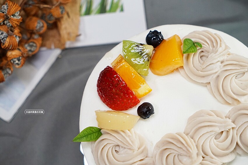 2023父親節蛋糕新選擇！！一次給你6種經典口味搭上趣味小卡，絕對驚豔！！保證滿足爸爸的挑剔味蕾！