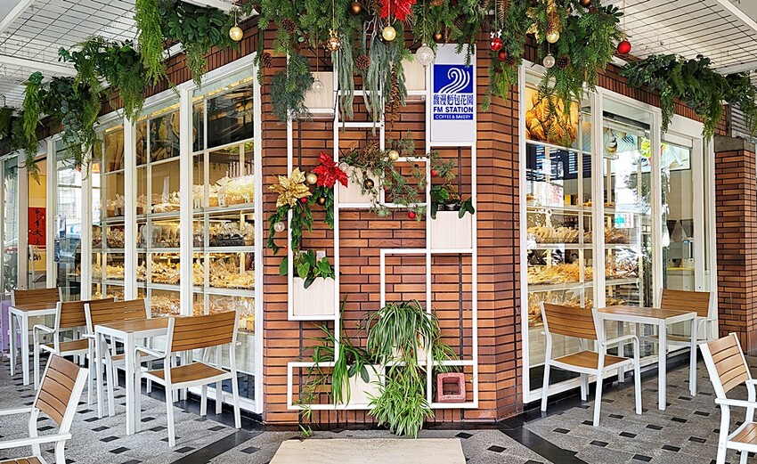 2023父親節蛋糕新選擇！！一次給你6種經典口味搭上趣味小卡，絕對驚豔！！保證滿足爸爸的挑剔味蕾！