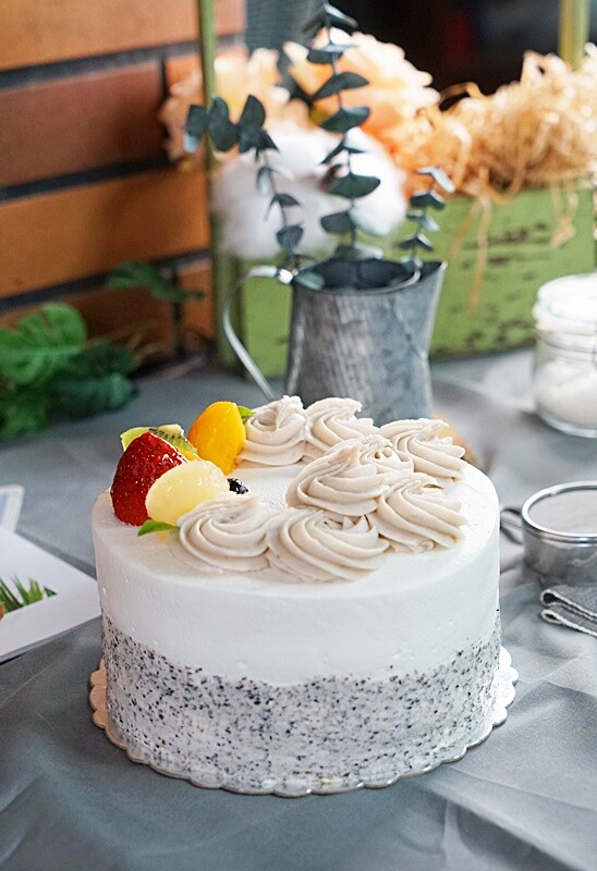 2023父親節蛋糕新選擇！！一次給你6種經典口味搭上趣味小卡，絕對驚豔！！保證滿足爸爸的挑剔味蕾！