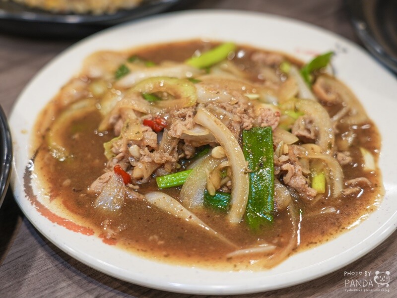 桃園｜炒味亭炒飯專賣店-武陵店．榮獲臺灣炒飯王全國優選，近40種口味炒飯任你選，飯類加大不用錢~冬瓜茶無限暢飲！