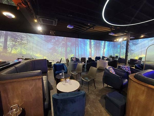 走廊.jpg 走廊.jpg