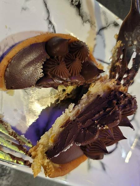 巧克力.jpg 巧克力.jpg