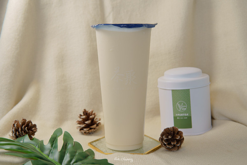 台中南屯區 茶聚 『沐嵐咖啡凍奶茶』 免費加奶酪_優惠好康全台都適用！茶飲無糖很好喝，店長自信推薦!