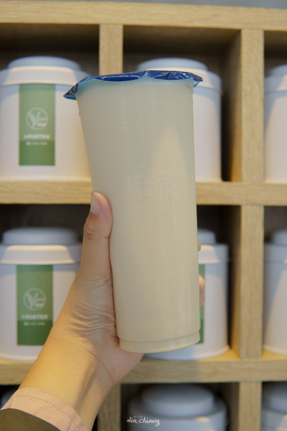 台中南屯區 茶聚 『沐嵐咖啡凍奶茶』 免費加奶酪_優惠好康全台都適用！茶飲無糖很好喝，店長自信推薦!