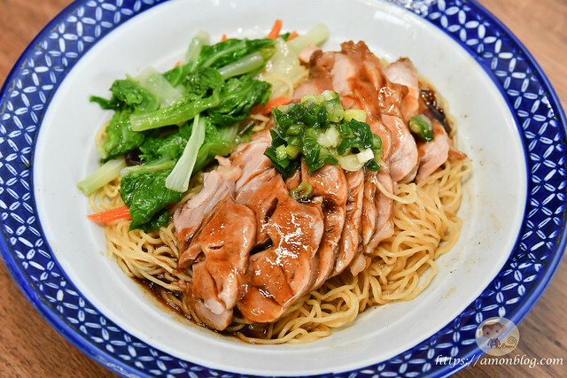 豐雞號|台中北區超嫩琥珀色招牌油雞必吃，超人氣港式便當外帶美食推薦，還有免費雞湯喝到飽