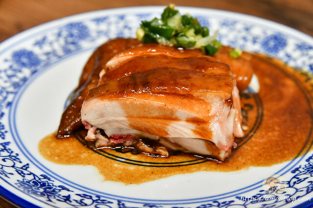 豐雞號|台中北區超嫩琥珀色招牌油雞必吃，超人氣港式便當外帶美食推薦，還有免費雞湯喝到飽