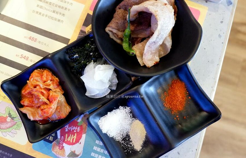 台中捷運美食,火烤兩吃韓式燒肉339元起吃到飽,父親節活動兩人同行送百元代金券!咚豬咚豬公益大墩店。 - 🍎 蘋果話日常🍎