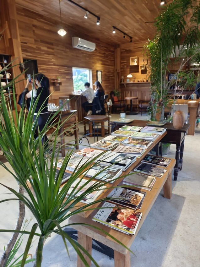 371997.jpg - 【宜蘭.頭城】日式古宅寵物友善。捌㡯珈琲。鐵道旁超美日式建築。店內超美超大超好拍