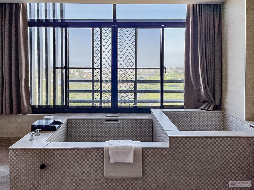 IMG_4879.jpg IMG_4879.jpg