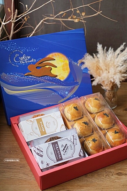 雙晨幸福杏仁瓦片｜台中人氣杏仁瓦片專賣店、六種口味杏仁瓦片任你搭，中秋限定紅土蛋黃酥禮盒，酥脆涮嘴送禮首選！