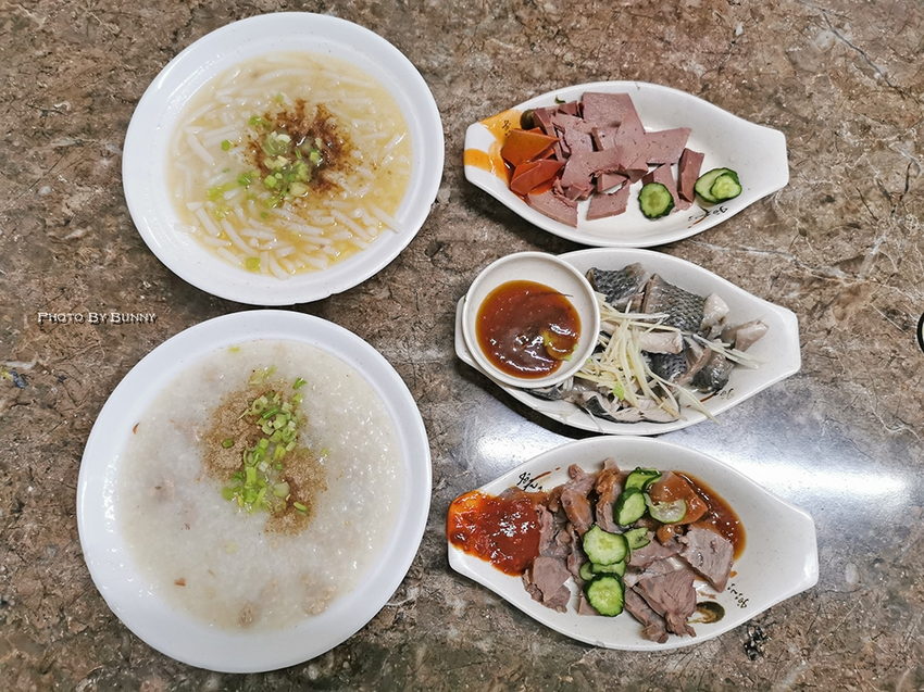 【新北美食】半邊圓米粉湯香菇肉粥 味美價廉高CP值銅板美食 / 林口在地必吃平價小吃