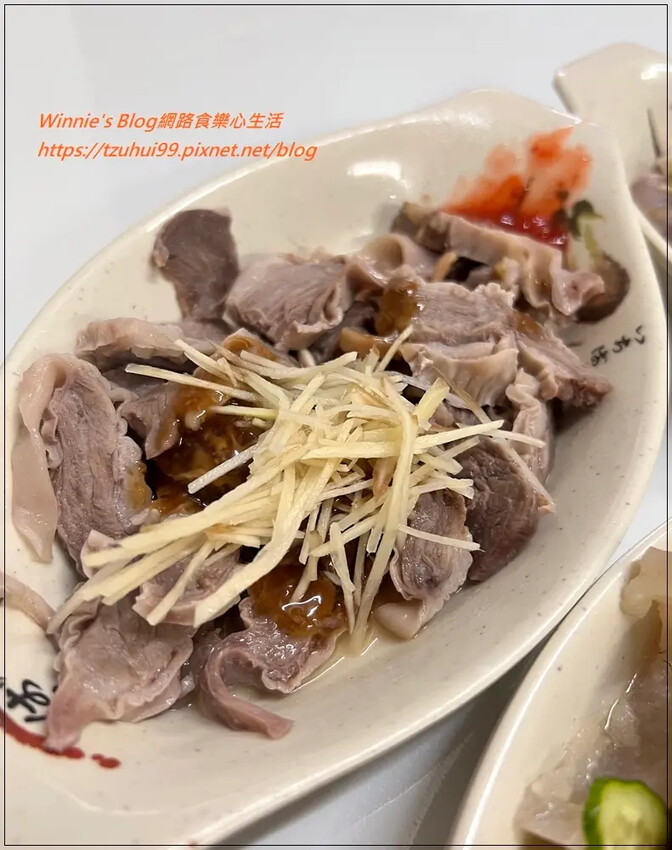 林口半邊圓香菇肉粥米粉湯(林口三井outlet附近美食+平價小吃+林口美食推薦+菜單) 13.jpg