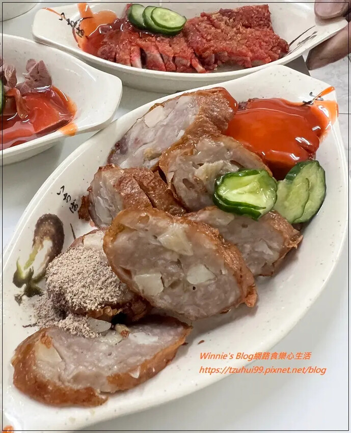 林口半邊圓香菇肉粥米粉湯(林口三井outlet附近美食+平價小吃+林口美食推薦+菜單) 11.jpg
