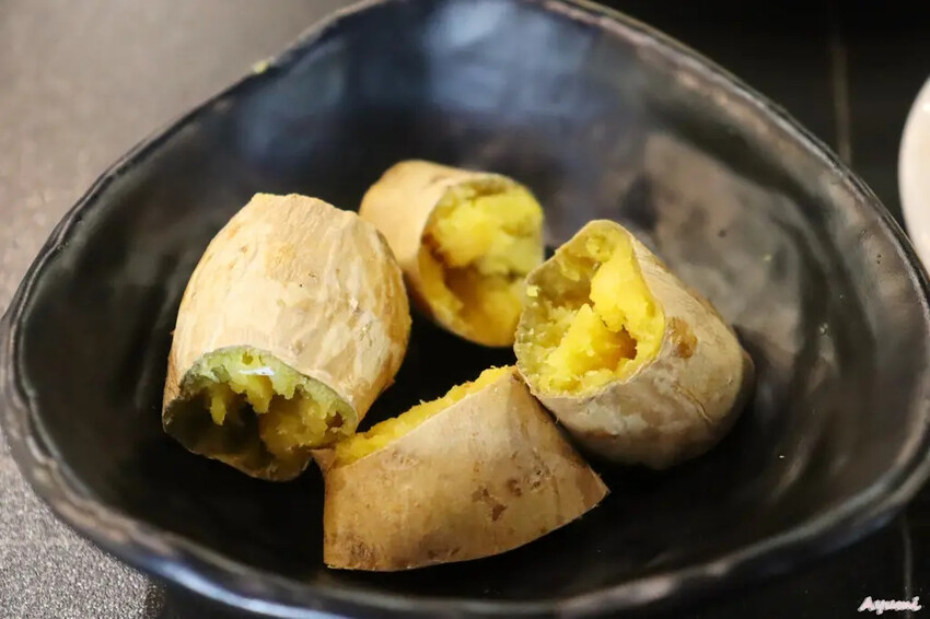 [台南咖哩飯推薦]MIRRORLD鏡界咖哩魔術餐廳/台南第一