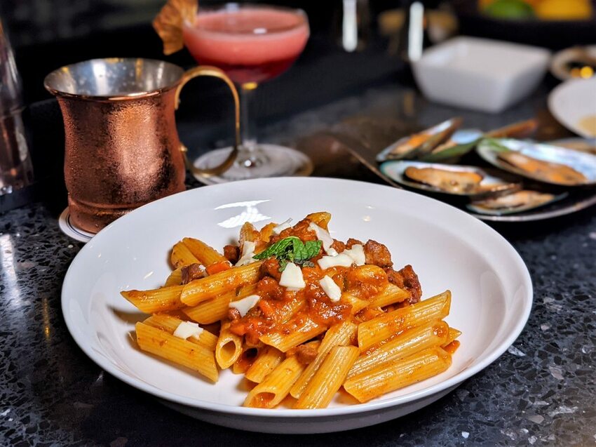 Gato Bonheur Bar & Jazz Lounge