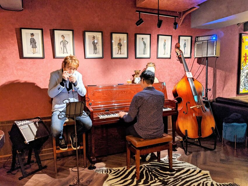 Gato Bonheur Bar & Jazz Lounge