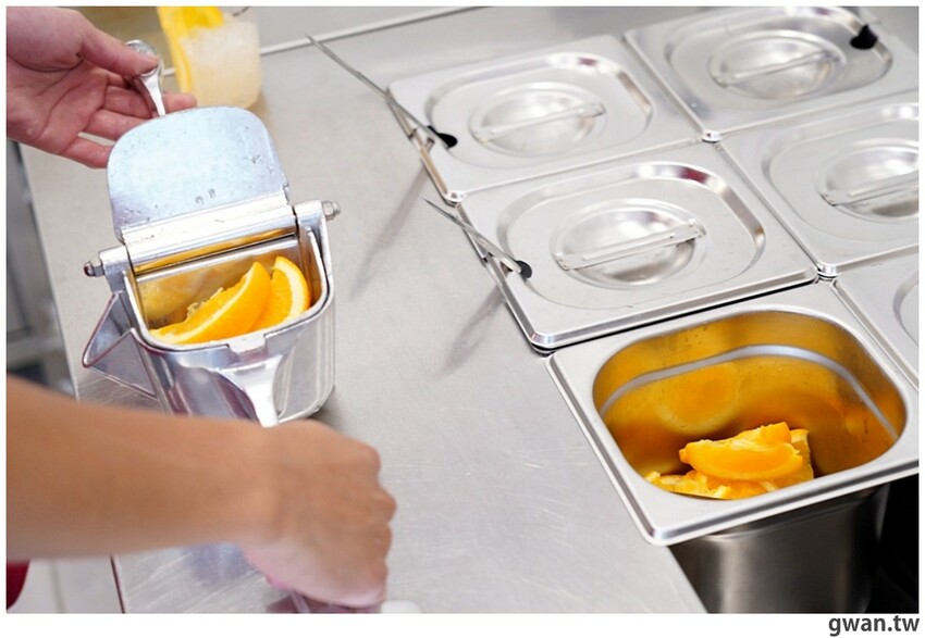 阿華田脆酷力加上當日現打芝士奶蓋，冬天超暖心的可可飲品一中就能喝到！