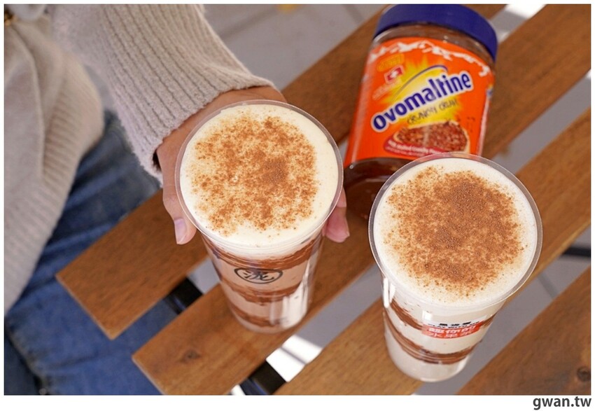 阿華田脆酷力加上當日現打芝士奶蓋，冬天超暖心的可可飲品一中就能喝到！