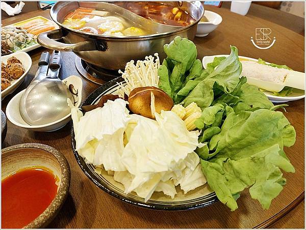 桃園 鐵木真麻辣火鍋 (11).jpg