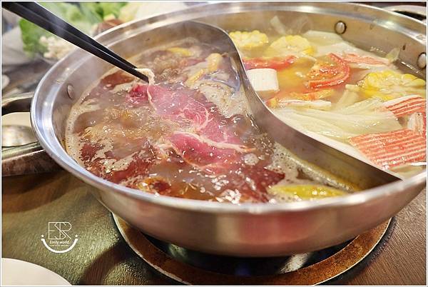 桃園 鐵木真麻辣火鍋 (51).JPG