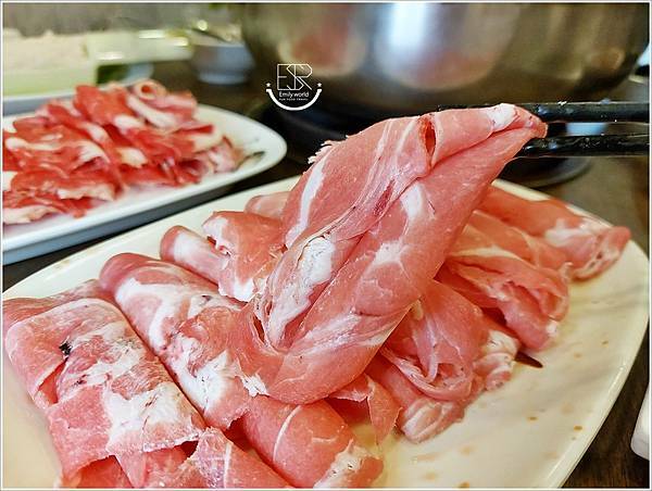 桃園 鐵木真麻辣火鍋 (16).jpg