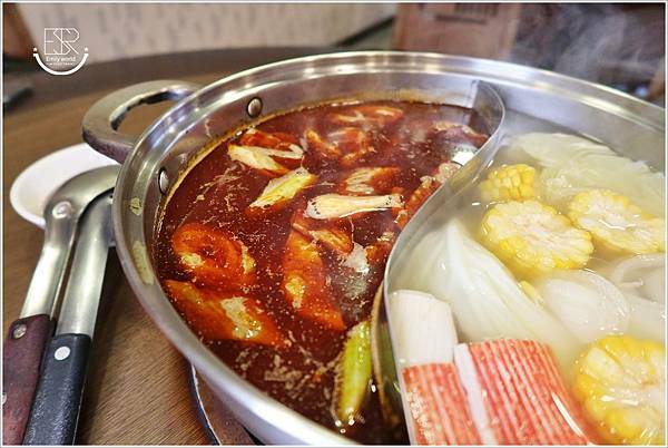 桃園 鐵木真麻辣火鍋 (38).JPG