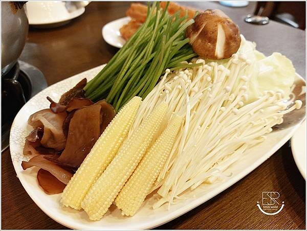 鐵木真鴛鴦麻辣火鍋 (15).jpg