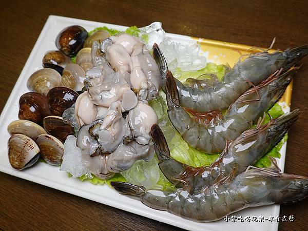 海鮮拼盤-桃園鐵木真鴛鴦麻辣火鍋.jpg