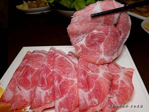 台灣梅花豬-桃園鐵木真鴛鴦麻辣火鍋  (1).jpg