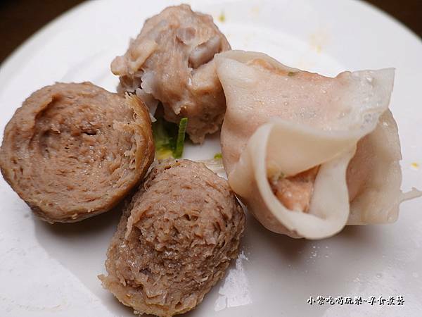 手工牛肉丸-桃園鐵木真鴛鴦麻辣火鍋.jpg