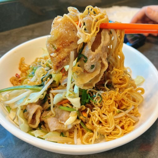 桃園青埔最有質感綠意盎然的咖啡廳—越啡 越南美食植物咖啡館，獨特的的越式料理一開門即客滿