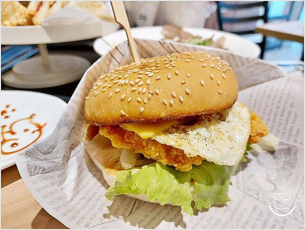 墨爾漢堡A7文青店 (16).jpg