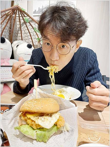 墨爾漢堡A7文青店 (26).jpg