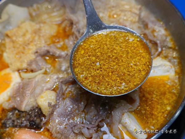 牛肉南洋叻沙鍋-餓人谷夯夯鍋南崁店 (6).jpg