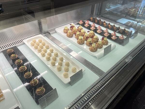 台北吃到飽buffet推薦_漢來海港餐廳(忠孝敦化美食、公司