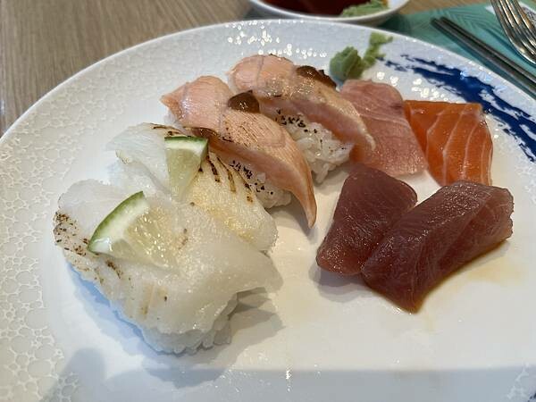 台北吃到飽buffet推薦_漢來海港餐廳(忠孝敦化美食、公司