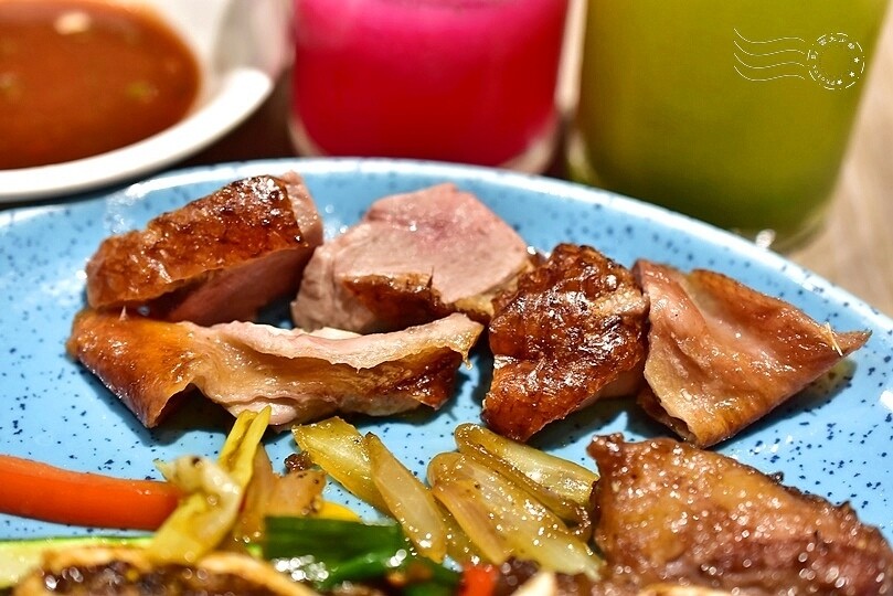 漢來海港敦化店:烤鴨