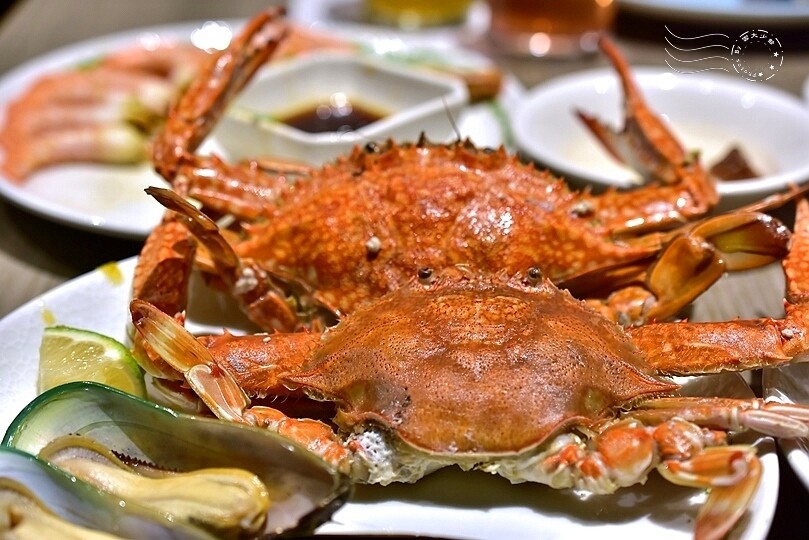 漢來海港敦化店:螃蟹