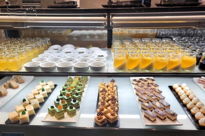 漢來海港敦化店:甜點櫃