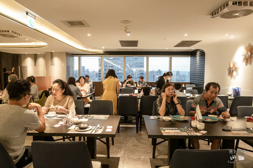 漢來海港台中店廣三SOGO，台中吃到飽海鮮牛排甜點推薦