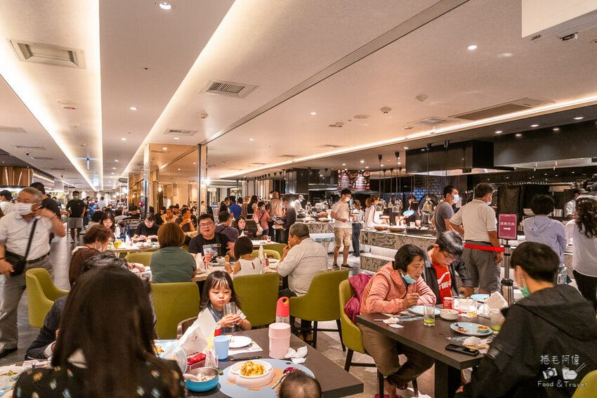 漢來海港台中店廣三SOGO，台中吃到飽海鮮牛排甜點推薦