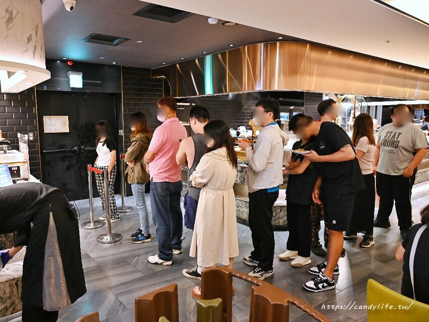 漢來海港餐廳｜台中厲害Buffet吃到飽，近200道豐富菜色，還有美牛狂歡節主題菜色新登場～